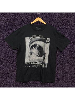 Deftones Saturday Night Wrist T-Shirt Size Large